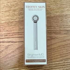 Trophy Skin Brighten MD Multi Function Device for Face and Neck NIB